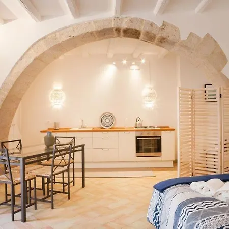 La Casa Di Lalla Apartment *